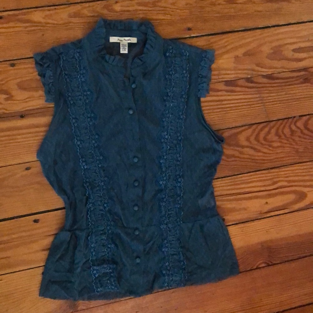 Free People sleeveless embroidered lace blouse